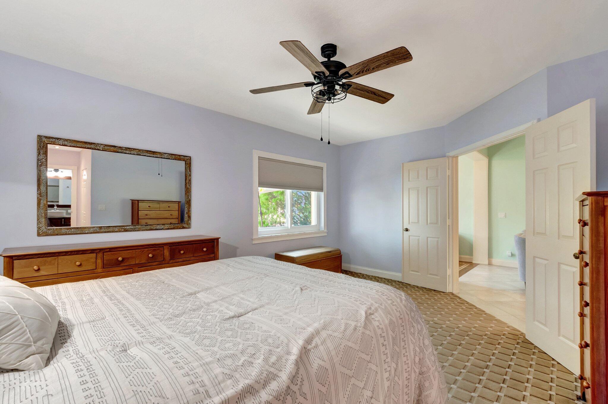 23140 Island View 5