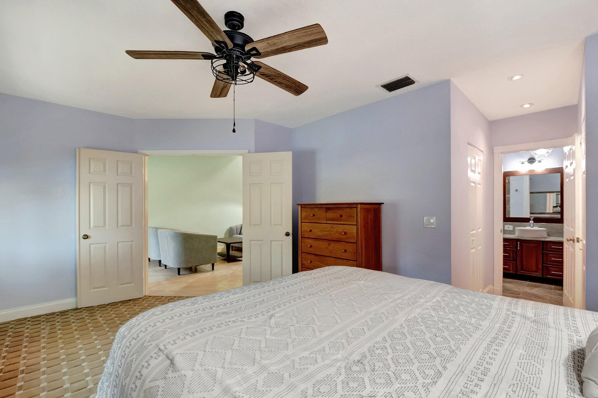 23140 Island View 5
