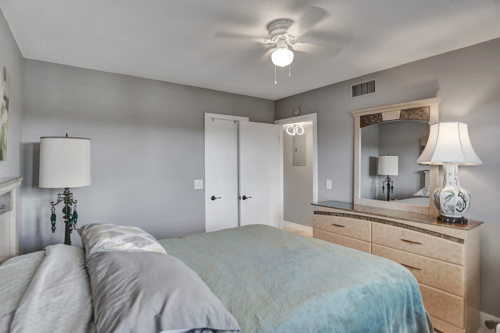 130 NE 26th Avenue 3070