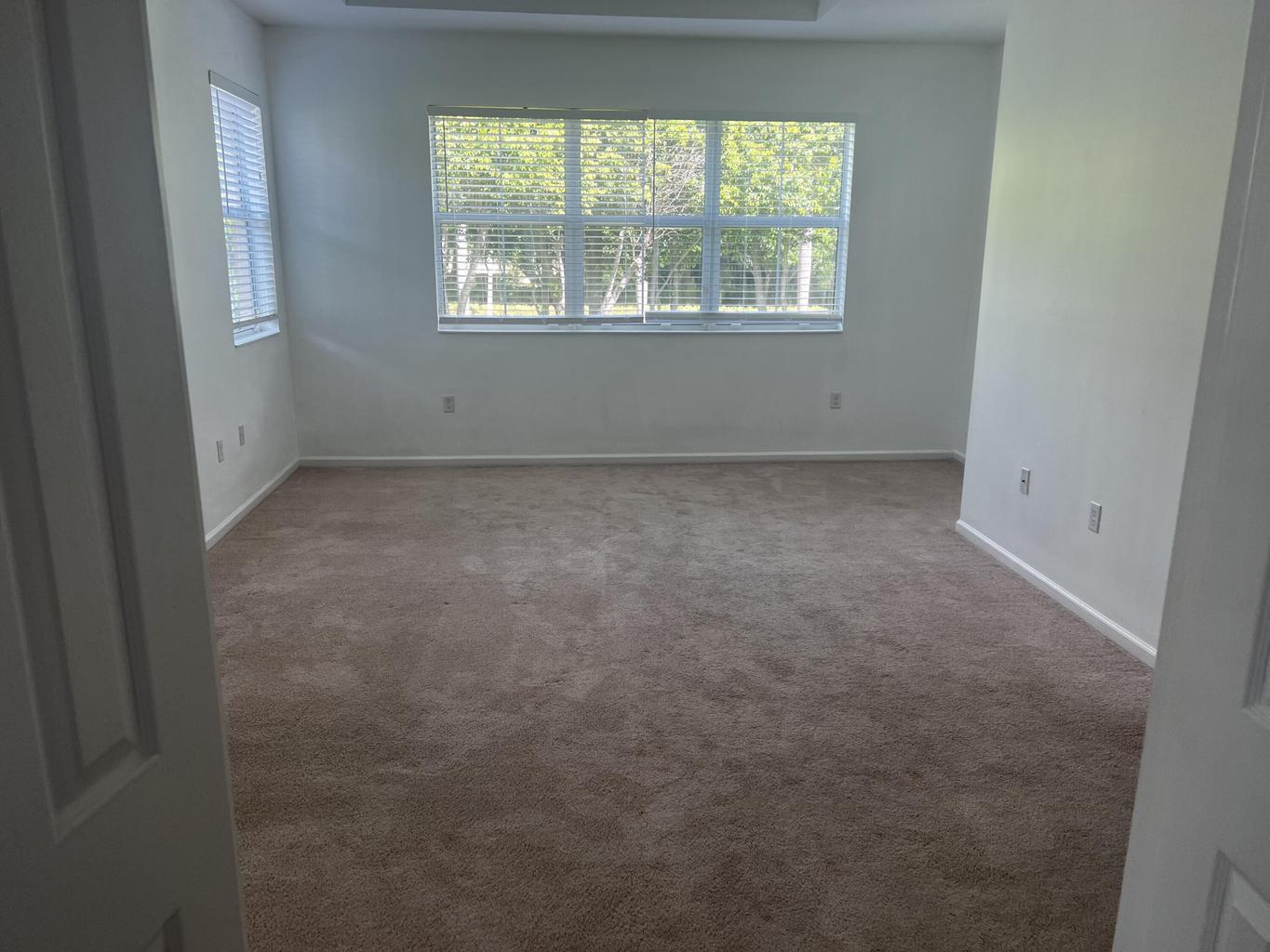 9555 Phipps Lane
