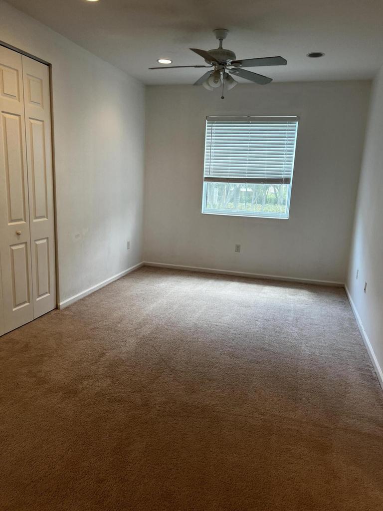 9555 Phipps Lane