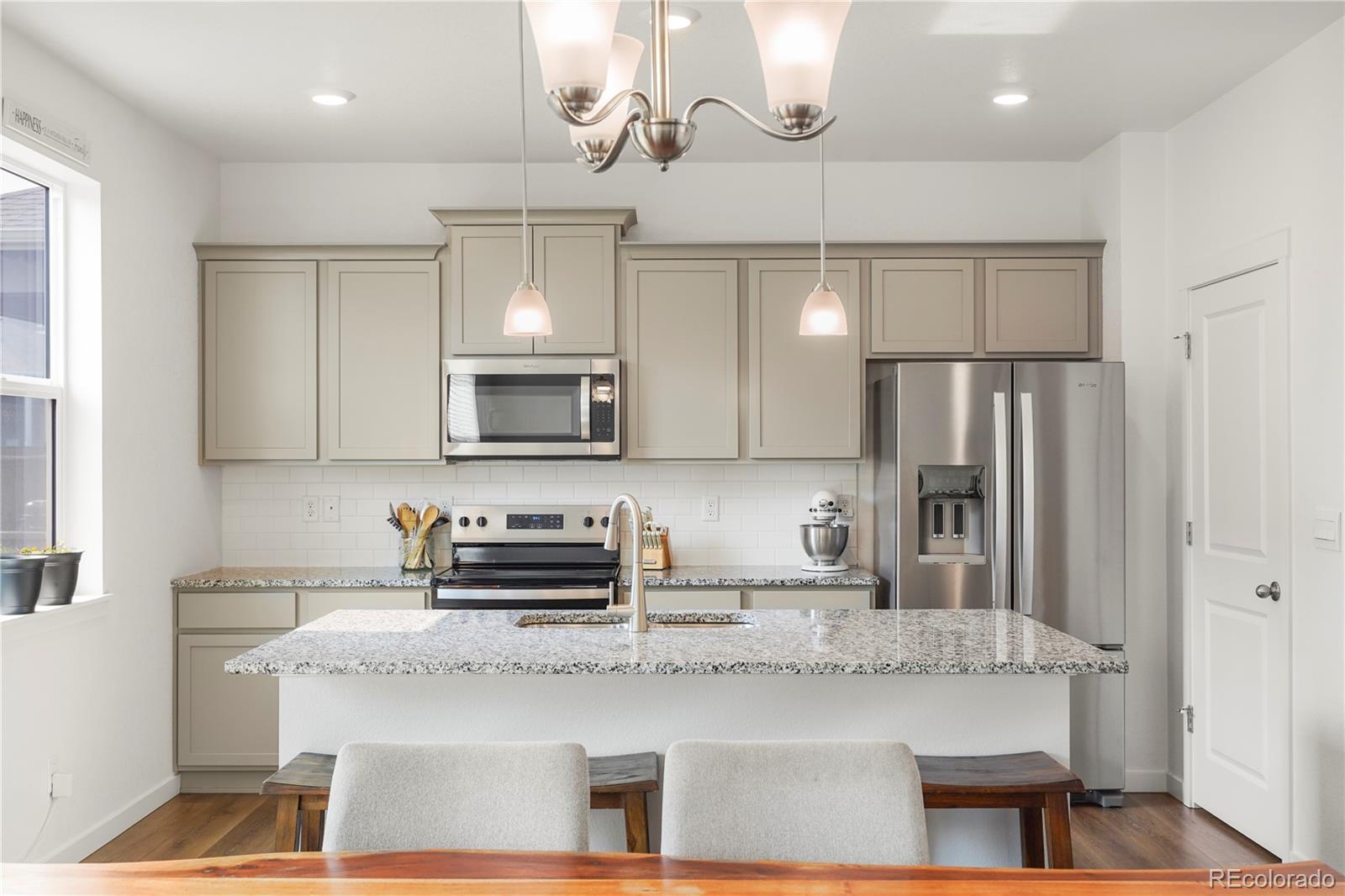 9936 Ceylon Court