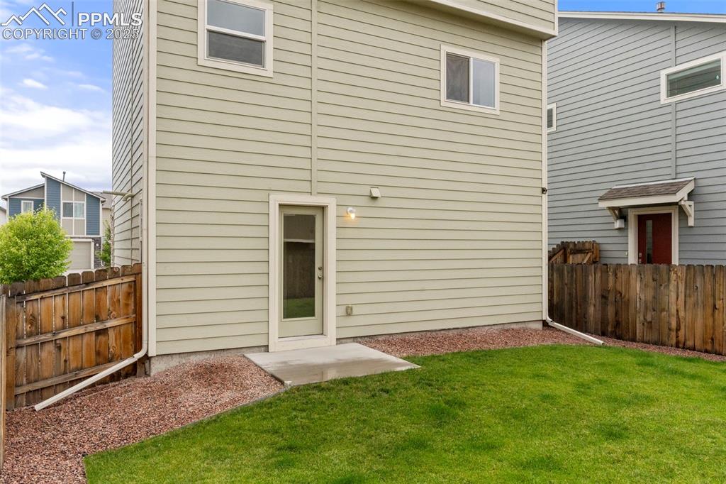 831 Endeavor Way