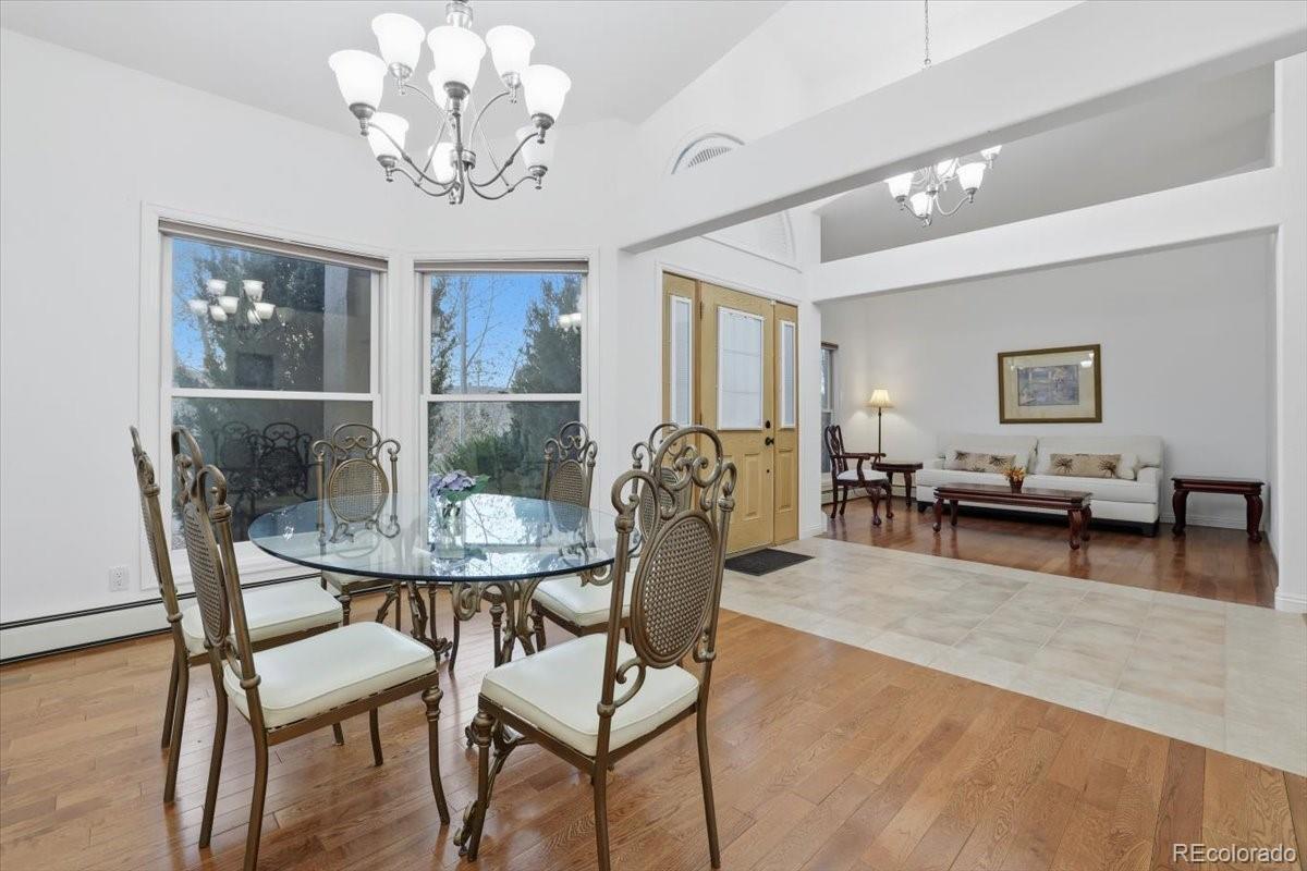10 Desert Inn Way