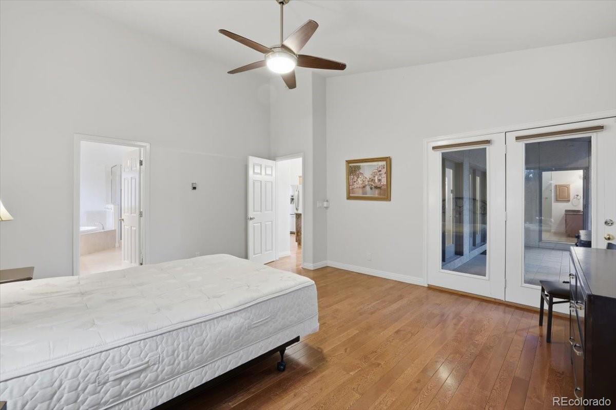 10 Desert Inn Way