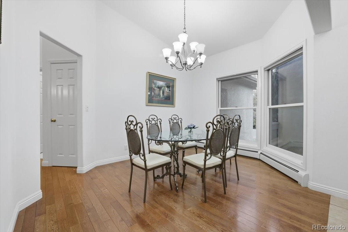 10 Desert Inn Way