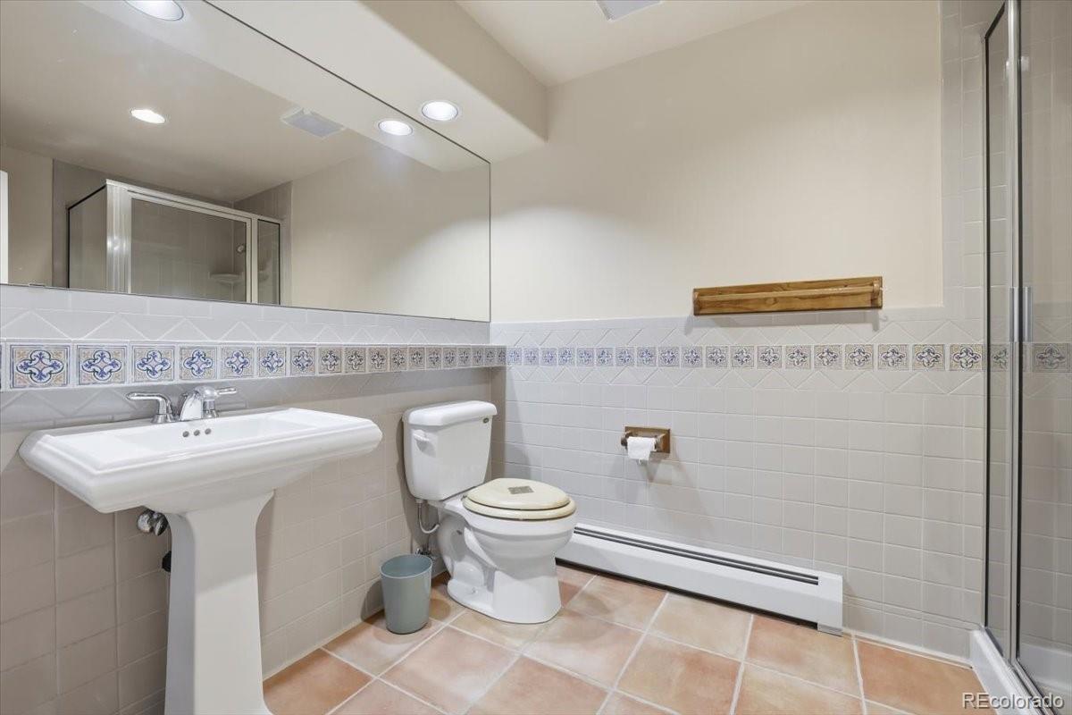 10 Desert Inn Way