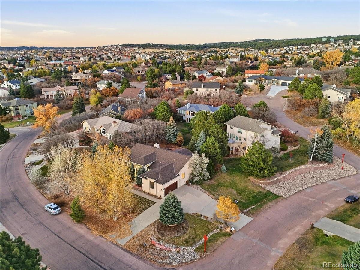 10 Desert Inn Way