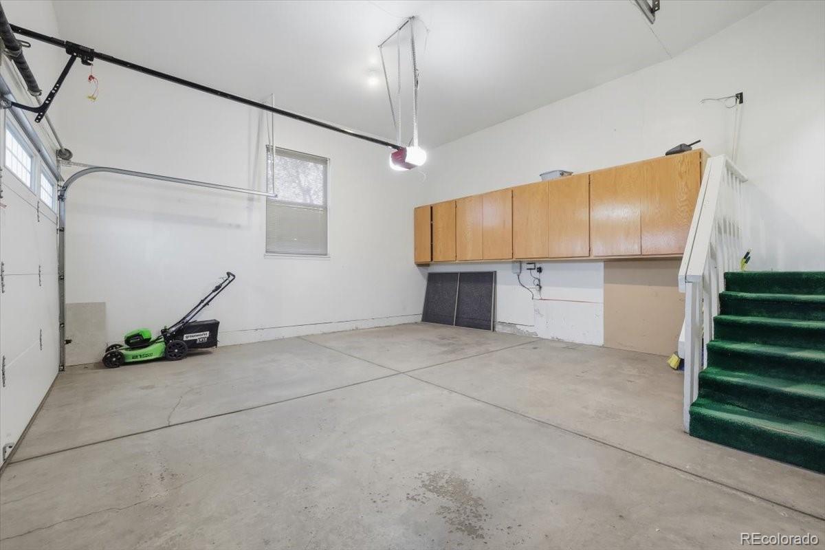 10 Desert Inn Way