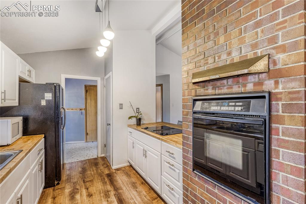 415 Chamberlin Place