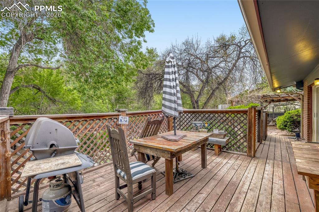 415 Chamberlin Place