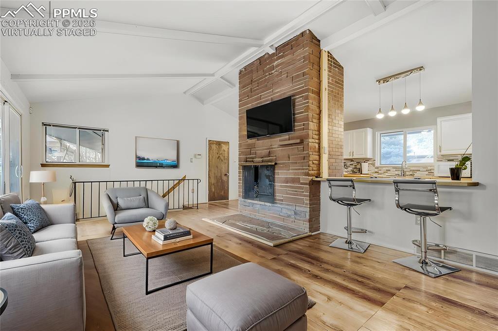 415 Chamberlin Place