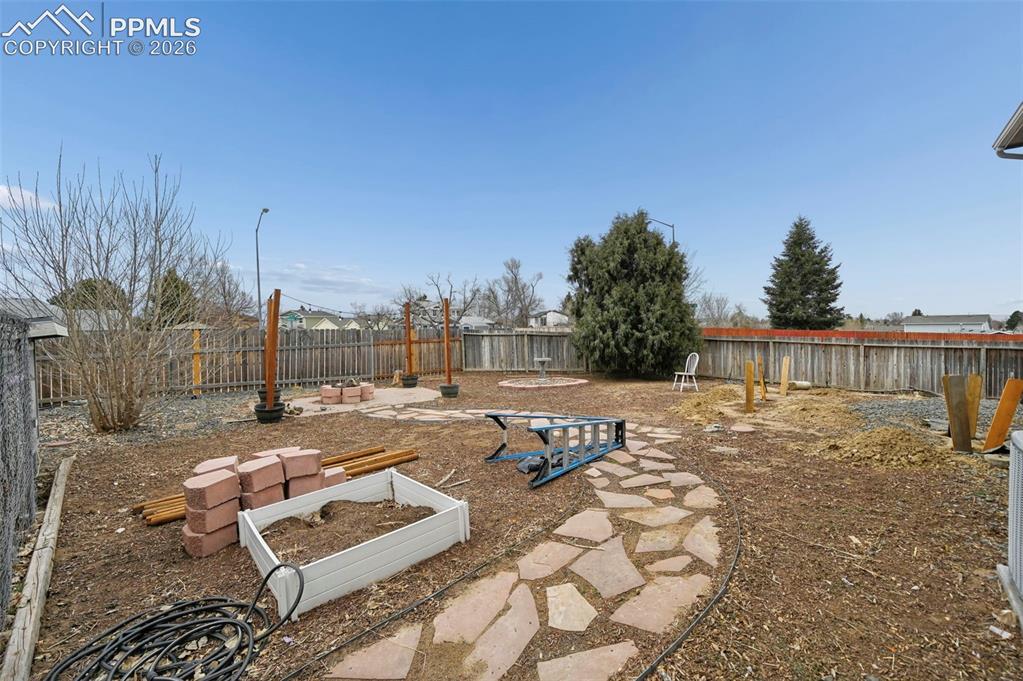 2210 Lisa Drive