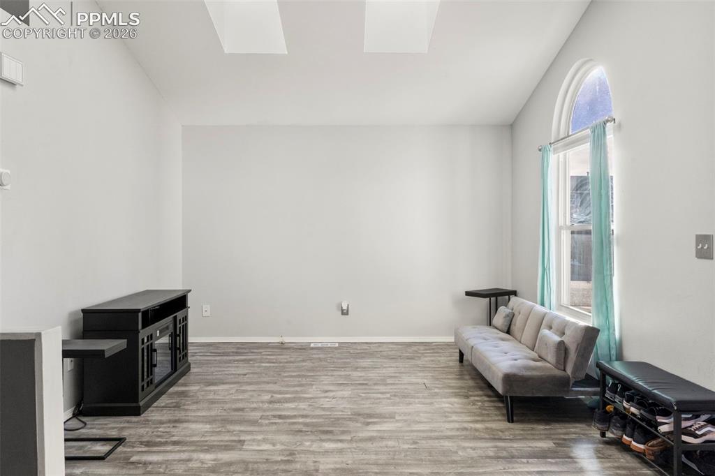 1445 Crippen Court