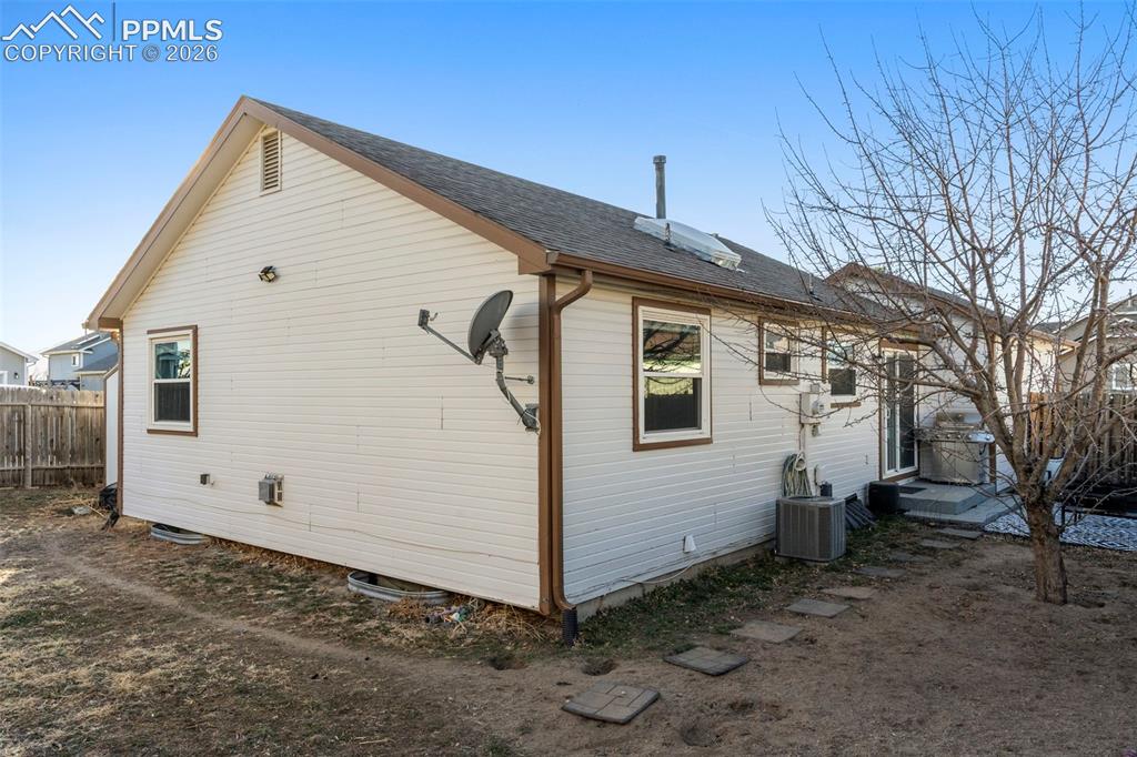 1445 Crippen Court