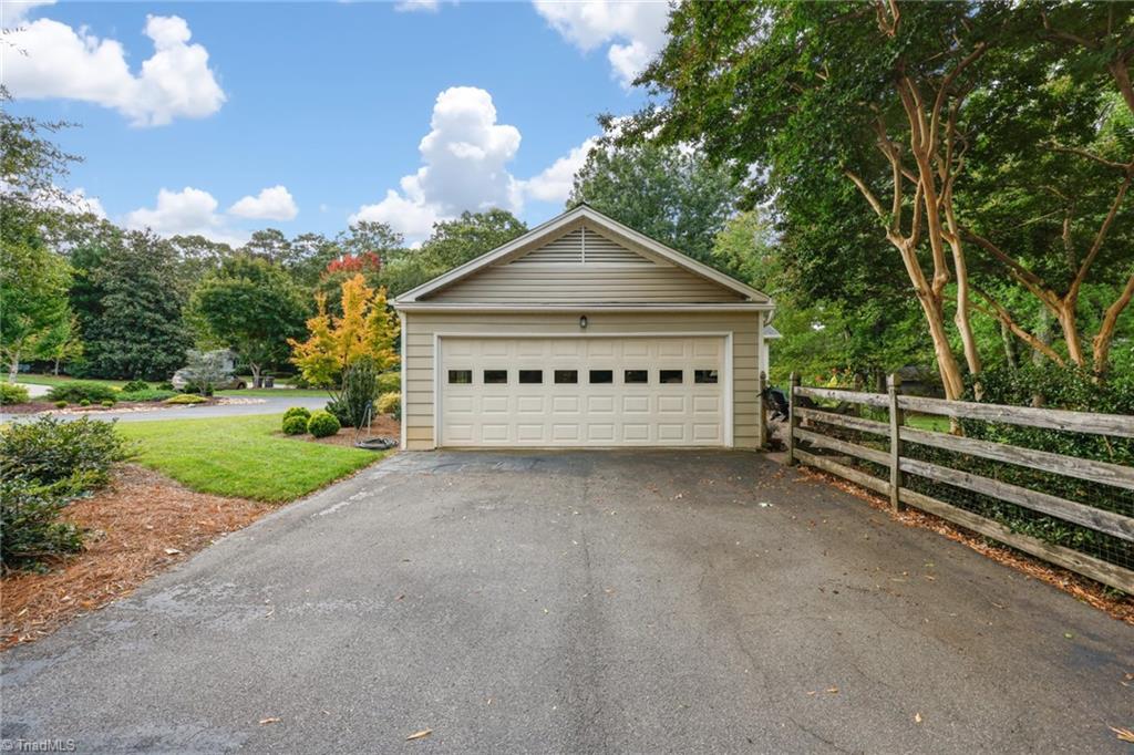 400 Fairfax Drive