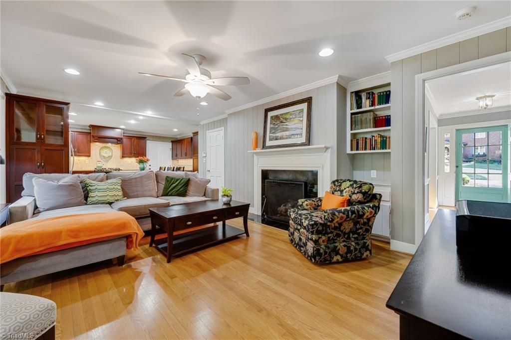 400 Fairfax Drive