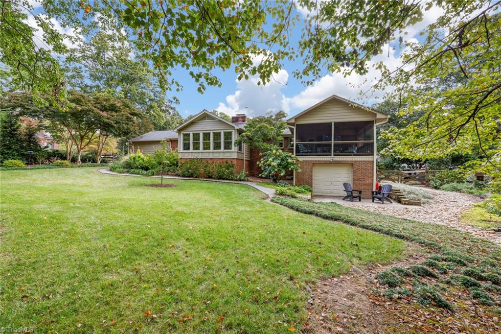 400 Fairfax Drive