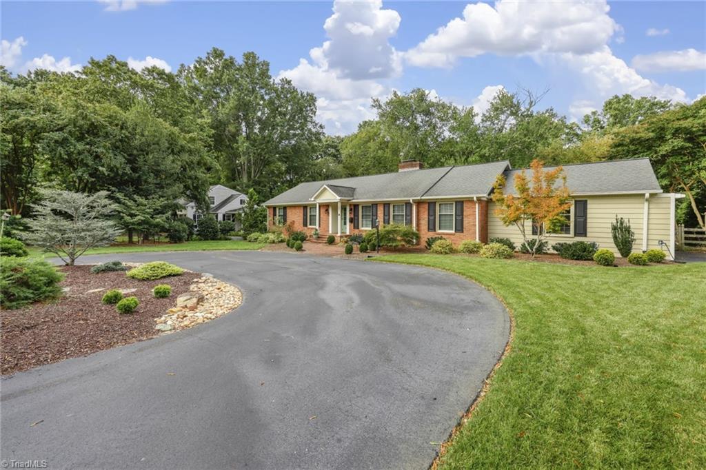 400 Fairfax Drive