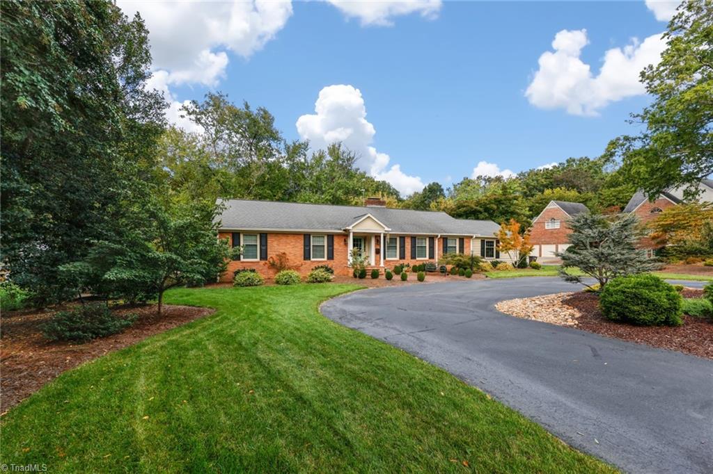 400 Fairfax Drive