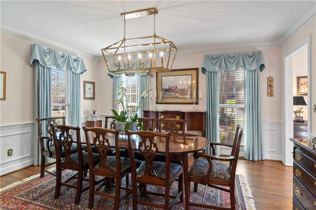 1208 Cliffspring Court