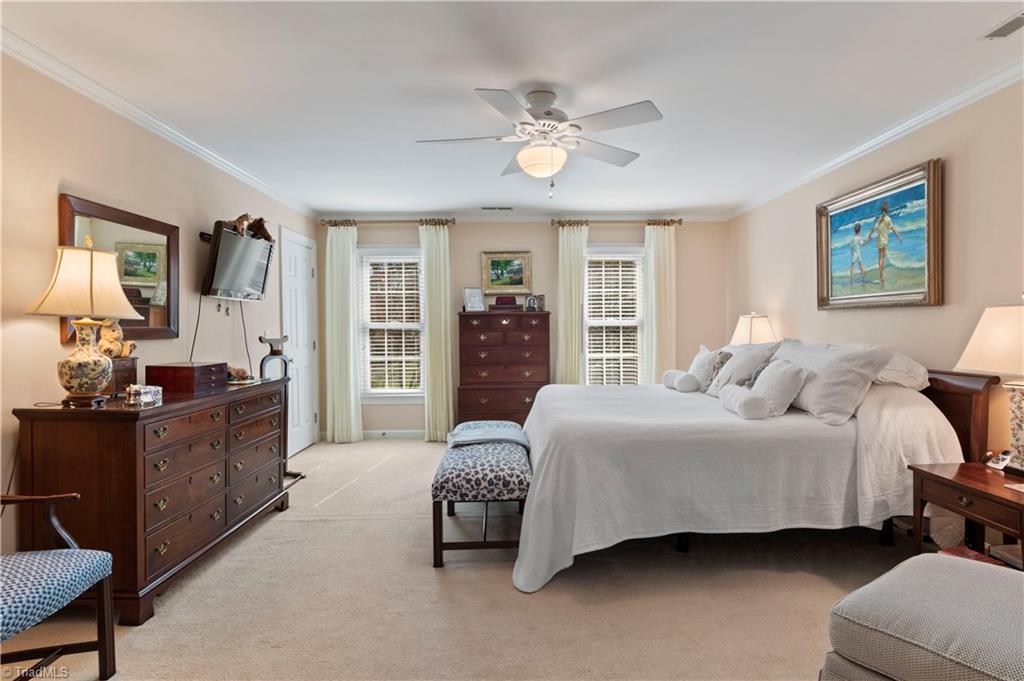 1208 Cliffspring Court