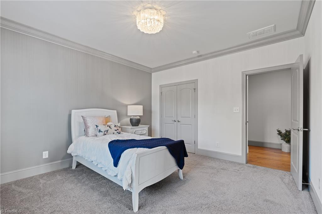 1010 Heron Ridge Road, Winston-Salem