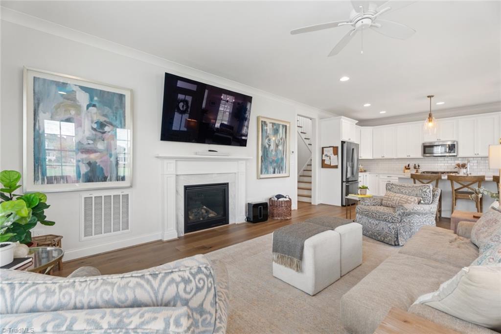 1547 Autumn Park Circle, Winston-Salem