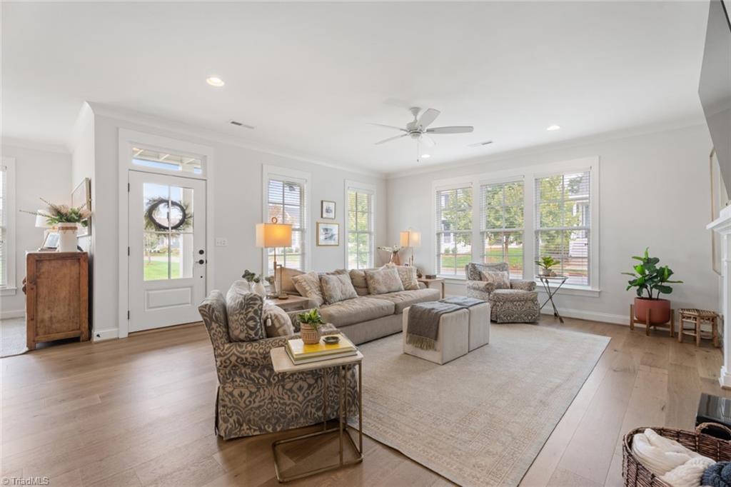 1547 Autumn Park Circle, Winston-Salem