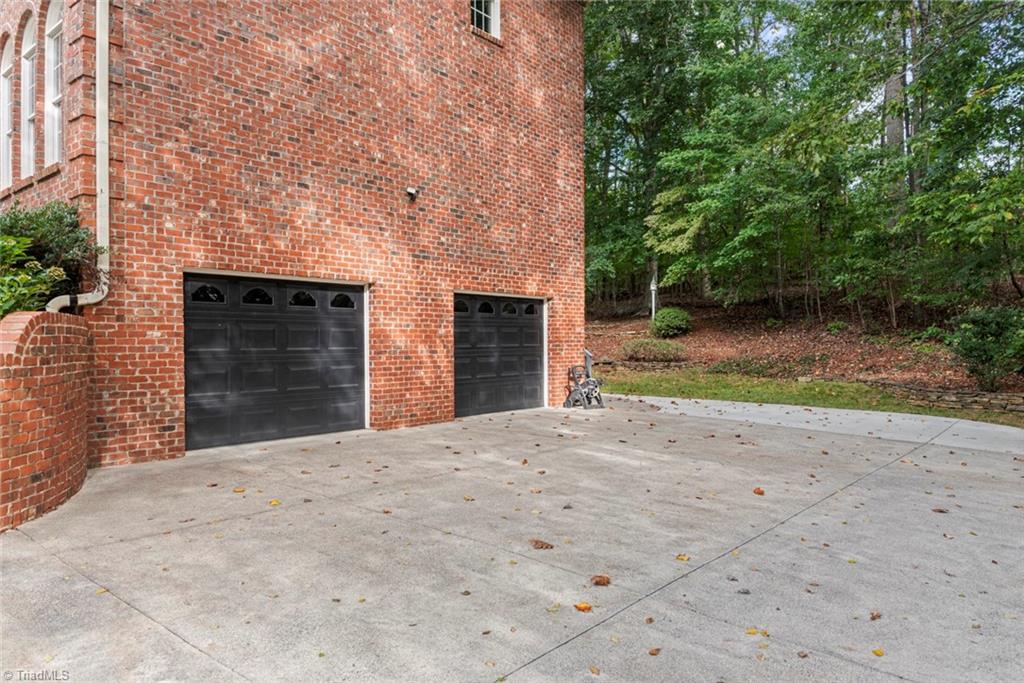 4965 Shady Maple Lane, Winston-Salem