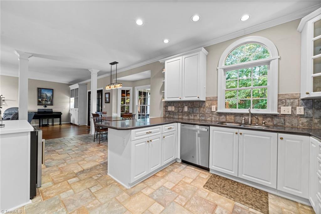 4965 Shady Maple Lane, Winston-Salem