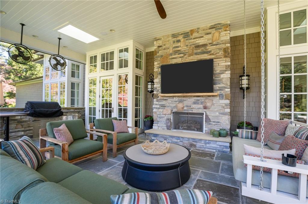 2649 Club Park Road, Winston-Salem