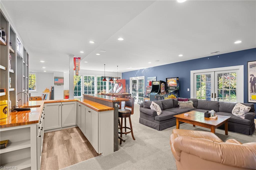 2649 Club Park Road, Winston-Salem