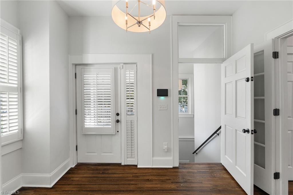 525 Lockland Avenue, Winston-Salem