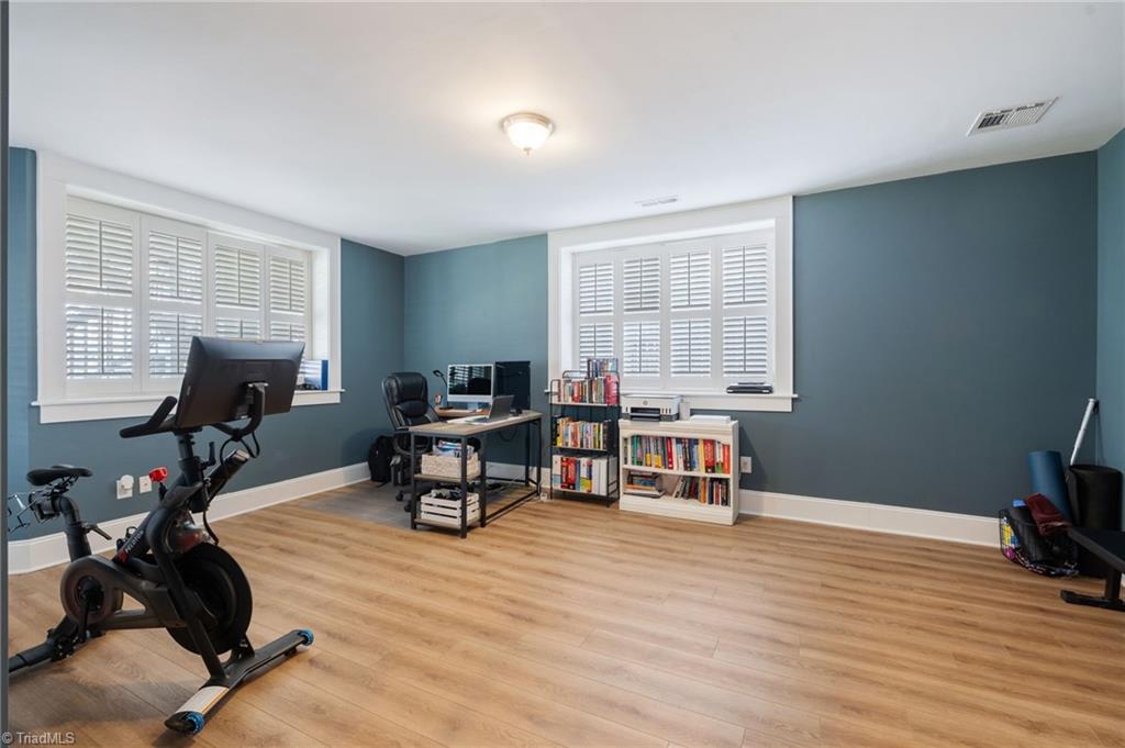 525 Lockland Avenue, Winston-Salem
