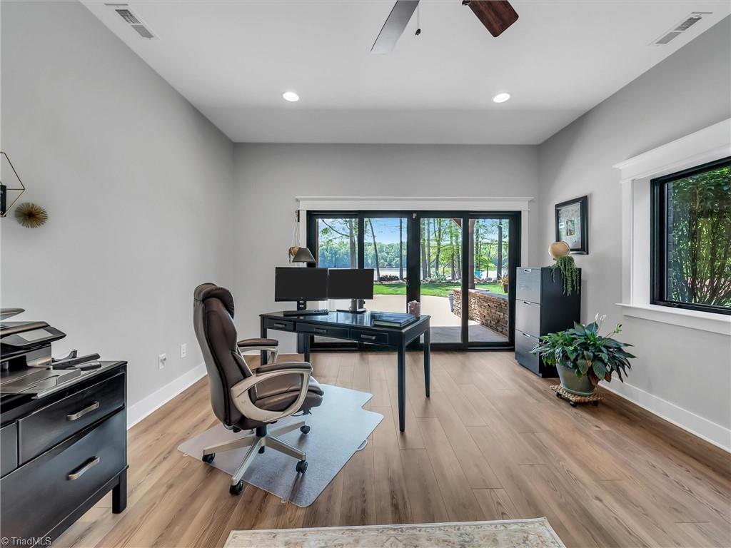 1579 Sunset Pointe Drive
