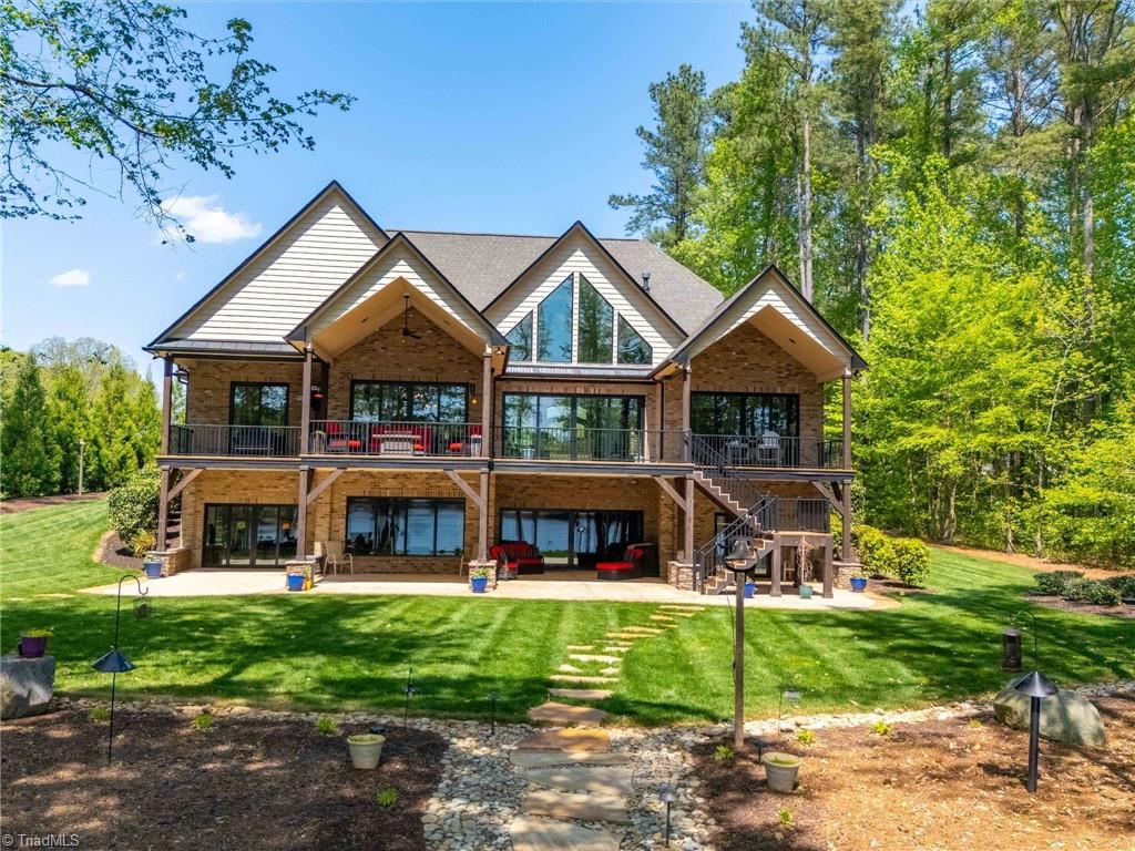 1579 Sunset Pointe Drive