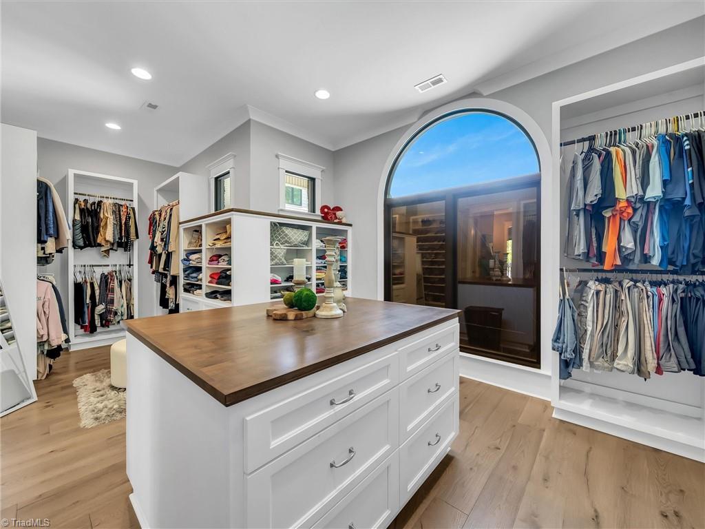 1579 Sunset Pointe Drive