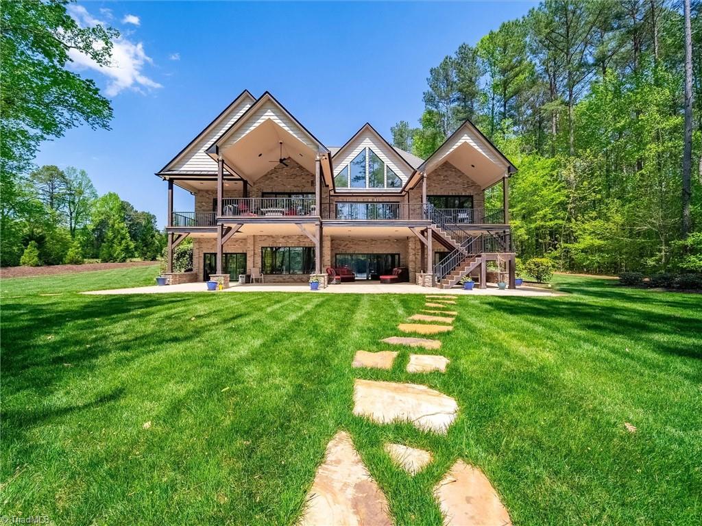 1579 Sunset Pointe Drive