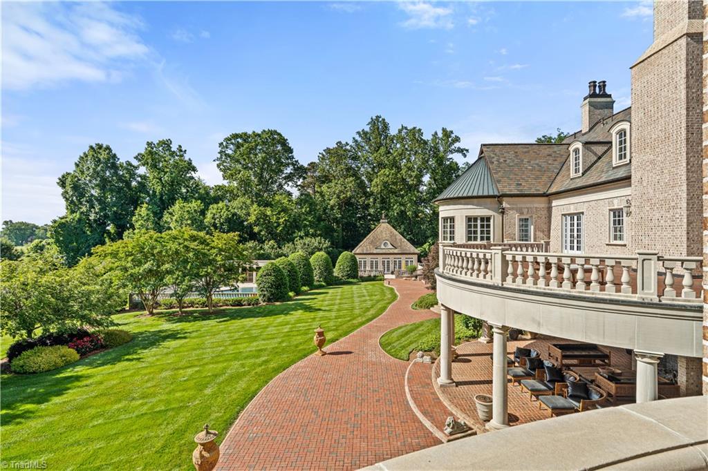 1067 E Kent Road, Winston-Salem
