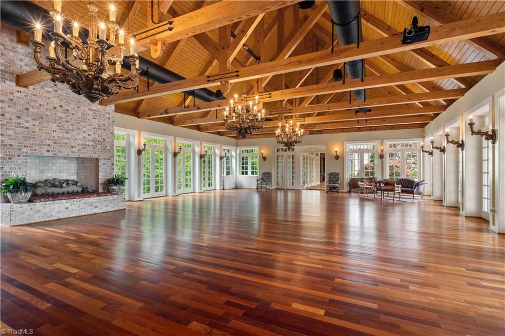 1067 E Kent Road, Winston-Salem