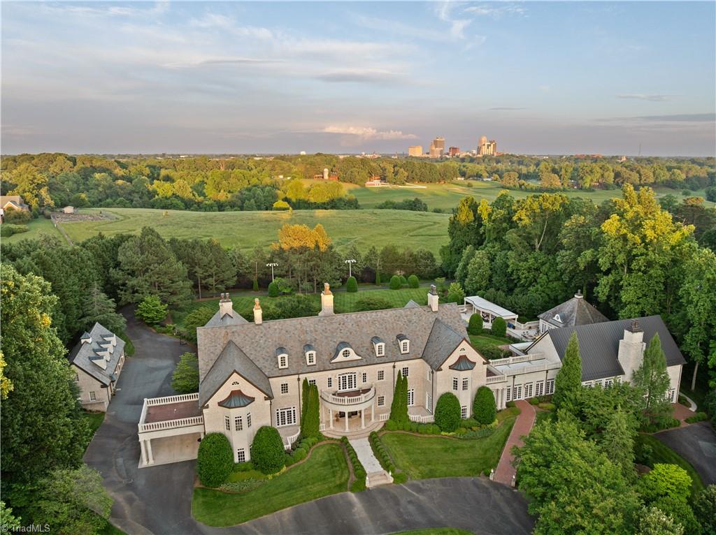 1067 E Kent Road, Winston-Salem