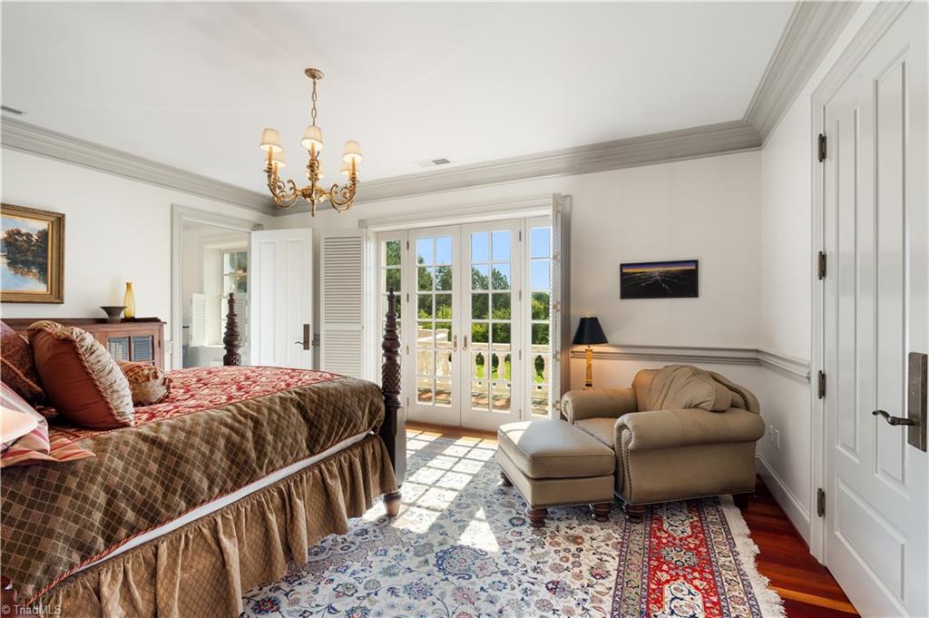 1067 E Kent Road, Winston-Salem