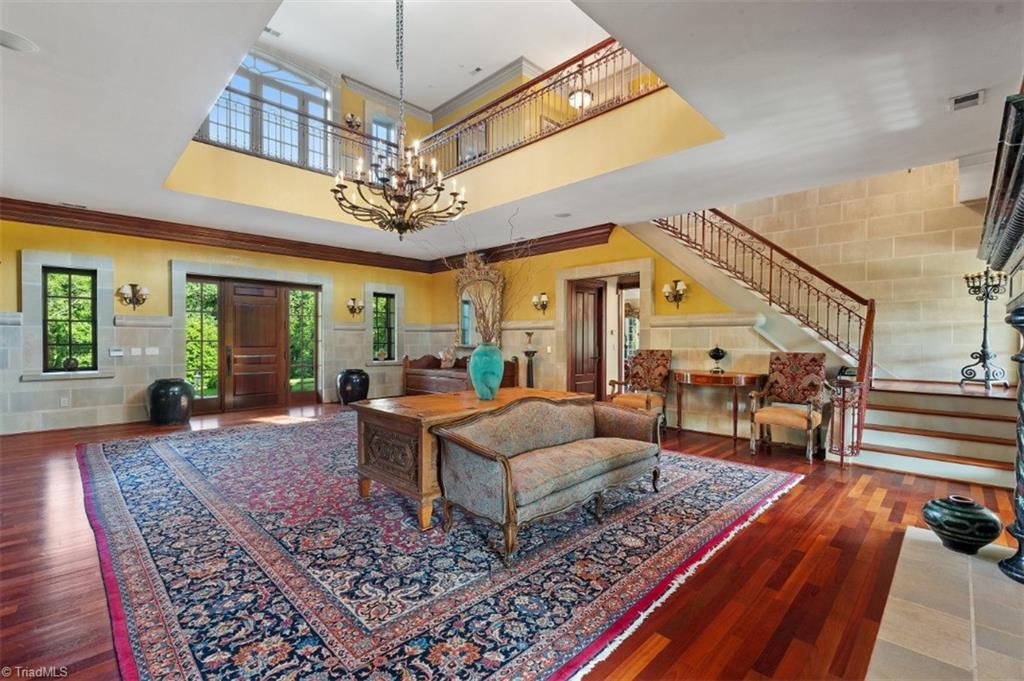 1067 E Kent Road, Winston-Salem