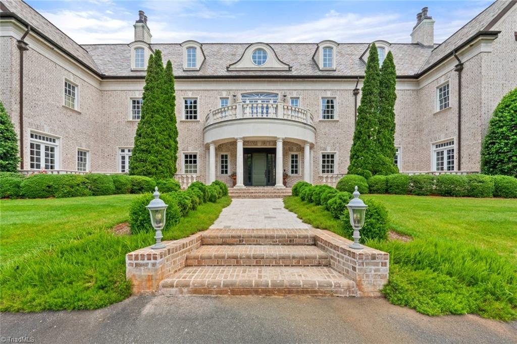 1067 E Kent Road, Winston-Salem