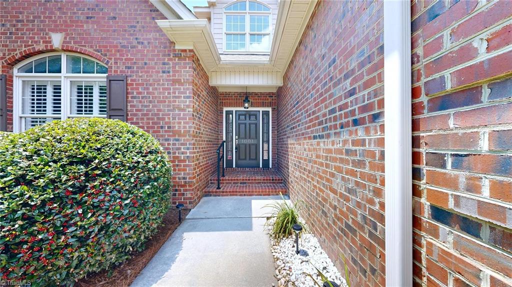 1001 Castle Pines Court