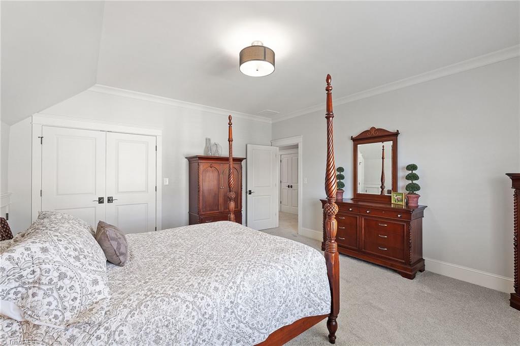 5828 Zinfandel Street, Winston-Salem