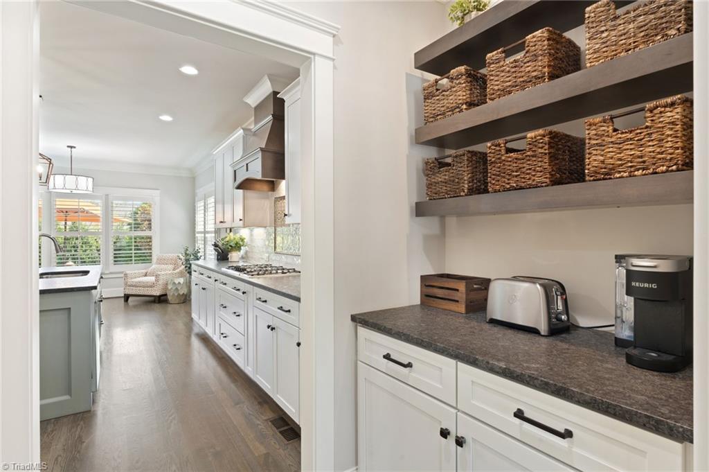 5828 Zinfandel Street, Winston-Salem