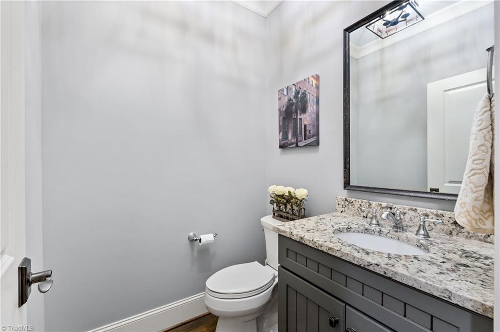 5828 Zinfandel Street, Winston-Salem