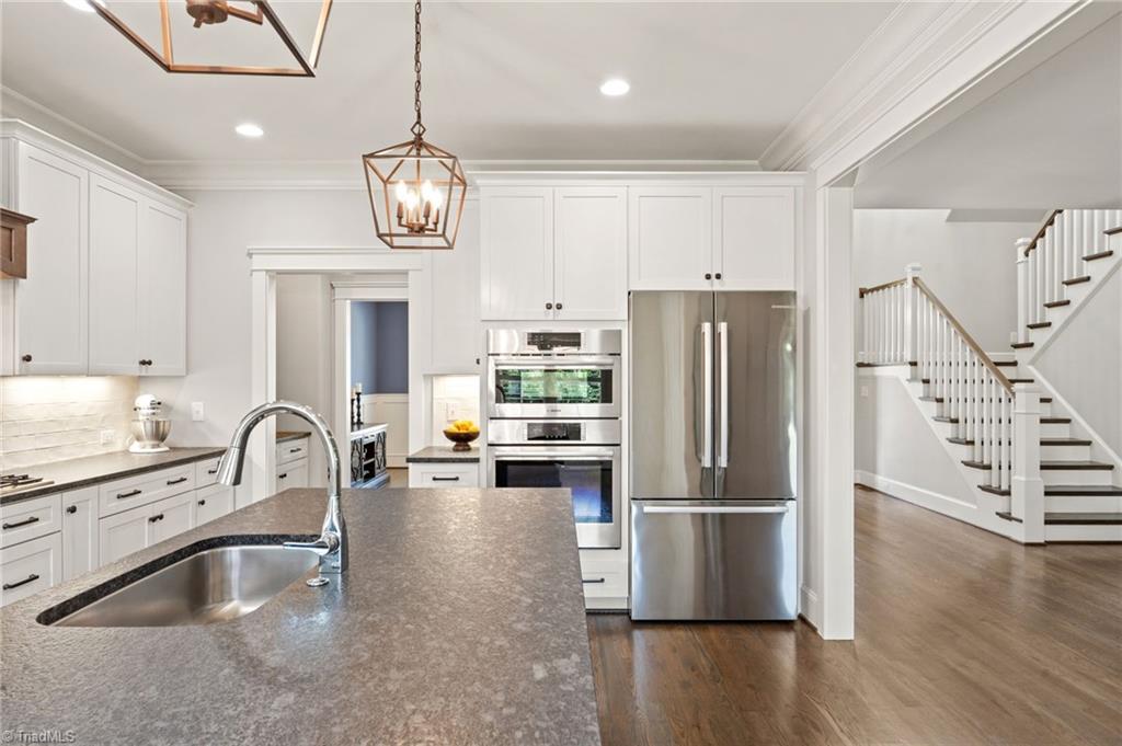 5828 Zinfandel Street, Winston-Salem